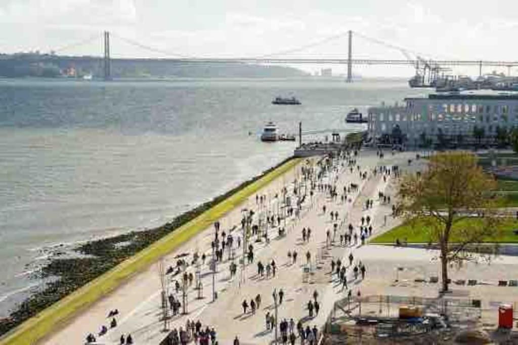 Ola ! Central Lightning Quiet View Garden 10mn Airport Lisbon