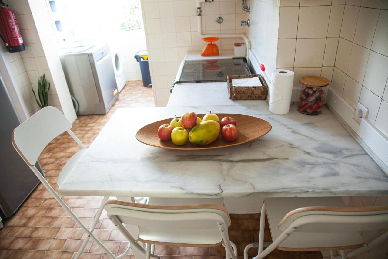 Ola ! Central Lightning Quiet View Garden 10mn Airport Apartment Lisbon